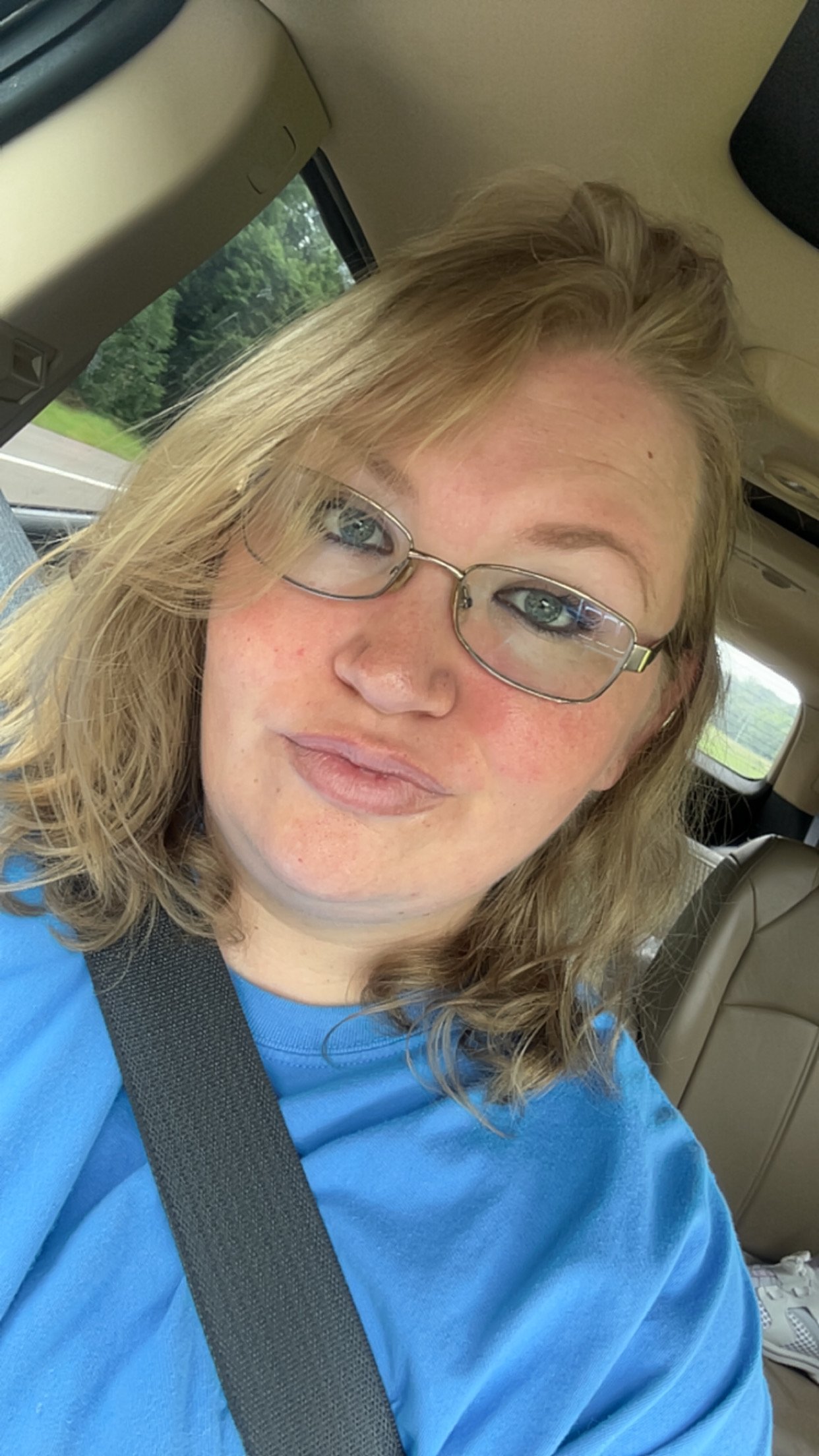 Kimberly Farmer, Little Red Lawn Care